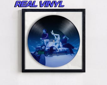 Musikalben-Cover auf einer echten Schallplatte - Benutzerdefinierte Musikwanddekoration