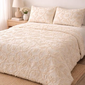 Cremefarbene getuftete Quilt-Bettwäsche-Set, Boho-texturierte Tröster, neutrale Bauernhaus-Tagesdecke