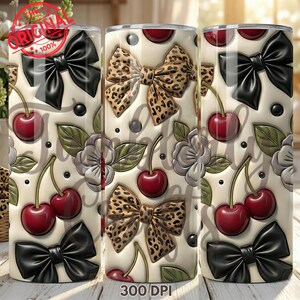 Pode incluir: Canecas com fundo creme com laços pretos, laços com estampa de leopardo, cerejas vermelhas, flores cinzentas e folhas verdes. As canecas têm um padrão repetitivo e o texto "300 DPI".