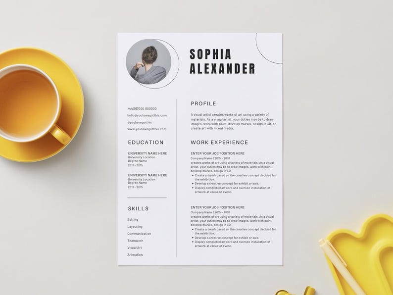 Modern Resume Template | Clean CV Design, Editable in Canva (digital ...