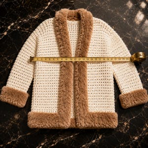 Crochet Mob Wife Cardigan Pattern PDF, Oversized Faux Fur Trim Jacket, Glam Winter Crochet, 3 Sizes