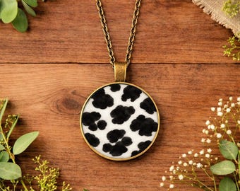 Cow Print Necklace • Animal Print Pendant • Western Style Jewellery • Trendy Necklace • Gold Silver Bronze Necklace • Gift for Birthday