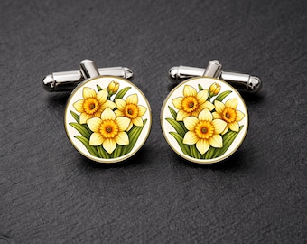 March Birth Flower Cufflinks – Daffodil Groomsmen Gift – March Birthday Gift for Men – Botanical Wedding Cufflinks