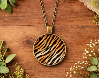 Tiger Print Necklace • Animal Print Pendant • Bold Statement Jewellery • Trendy Necklace • Gold Silver Bronze Necklace • Gift for Birthday