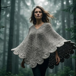 Boho Crochet Poncho Pattern, Easy V-neck Beginner Poncho, Scalloped Edge Cluster Stitch Crochet, Chunky Winter Wrap, The Gift Poncho PDF