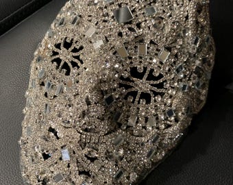 Living for love crystal mask