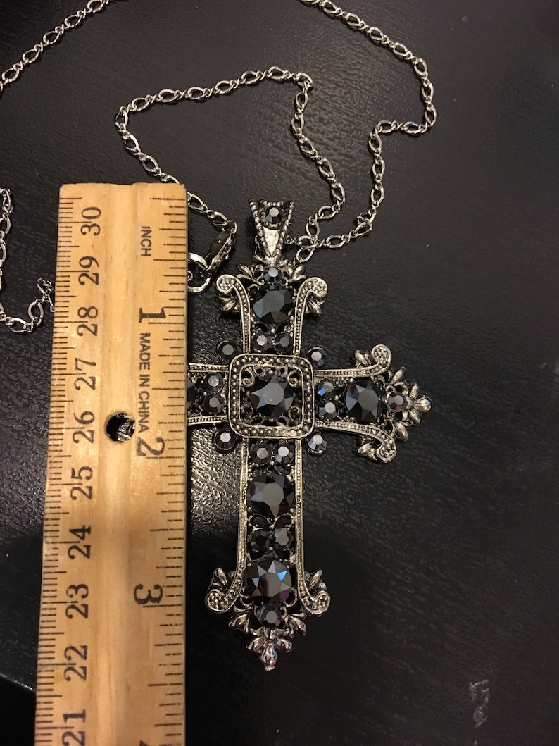 Gothic Renaissance Antique Silver and Hematite Crystal Cross Pendant Necklace 5201xn image 6