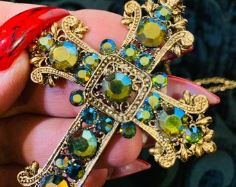 Rennaisance cross pendant