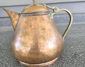 Antique Hand Hammered Copper Teapot Body Brass Handle ahd Accents Teapot Kettle