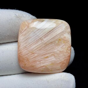 Naturlig Skolecit Cabochon - 25x24.5x6.9 MM 36.15cts - Glödande linjedesignsten för hänge