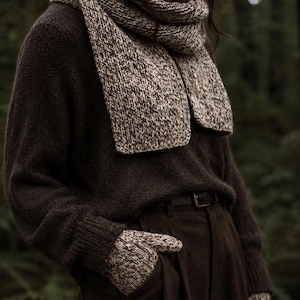 Beginner Scarf Knitting Pattern, Modern Minimalist Scarf, Beginner Knitting Pattern, Worsted Yarn Scarf, Women's Fall Winter Accessory