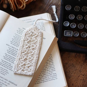 KNITTING PATTERN ⨯ Bookmark Knitting Pattern, Lace Bookmark Knitting Pattern ⨯ Easy Knit Pattern, Bookmark Knit Pattern, Lace Knit Pattern