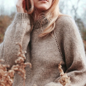 KNITTING PATTERN ⨯ Sweater Knitting Pattern, Pullover Knit Pattern ⨯ Women Jumper Knitting Pattern, Raglan Top-Down Sweater Knit Pattern