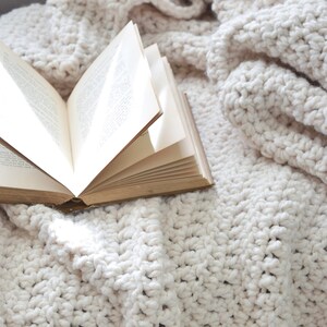 CROCHET PATTERN ⨯ Chunky Throw Blanket Crochet Pattern, Bulky Afghan Easy Crochet Pattern ⨯ Cozy Home Decor Blanket ⨯ Beginner Crochet PDF