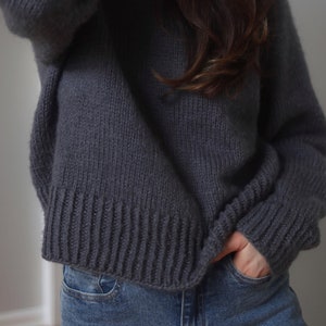 KNITTING PATTERN ⨯ Sweater Knitting Pattern, Cozy Knit Sweater Knitting Pattern ⨯ Easy Crewneck Jumper Knit Pattern, Raglan Sweater Pattern