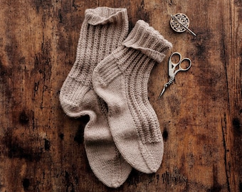Classic Ribbed Socks Knitting Pattern, Cozy Women Knit Wool Socks ...