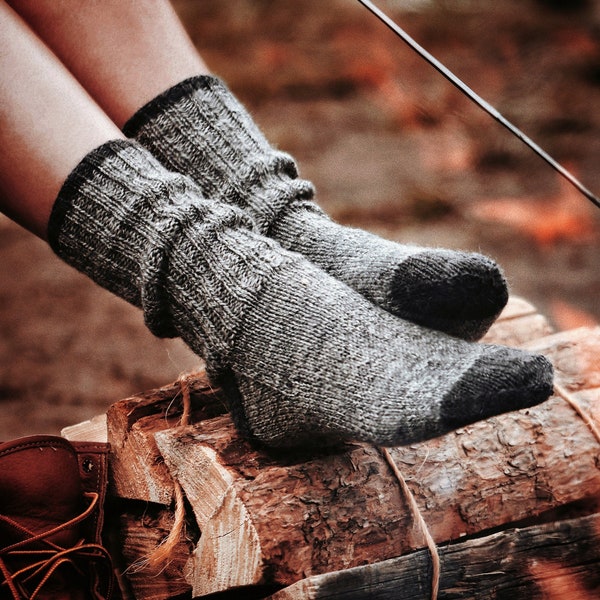 STRICKMUSTER Stiefel Socken Strickmuster, Gemütliche Socken Strickmuster ⨯ Einfache Socken Strickmuster, Anfänger Klassische Stricksocken, Cabin Socken