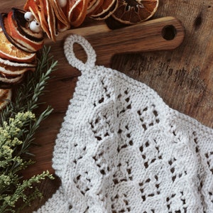 KNITTING PATTERN ⨯ Lace Knit Tea Towel, Kitchen Decor Hand Towel Knitting Pattern ⨯ Lace Knitting Pattern, Kitchen Towel, Easy Knit Pattern