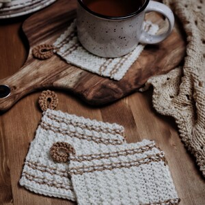 KNITTING PATTERN Farmhouse Coaster Knitting Pattern Easy Knitting Pattern, Décor Knit Pattern, Beginner Knitting Pattern, Knit Pattern image 2