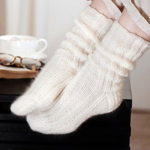 KNITTING PATTERN Cozy Socks Knitting Pattern, Classic Ribbed Socks Knit Pattern Easy Knitting Pattern, Easy Socks Knitting Pattern image 1