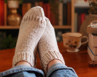 Easy Ankle Socks Knitting Pattern, Beginner Knit Socks Pattern, Womens Worsted-Weight Boot Socks Knitting Pattern, Crew Socks, Videos