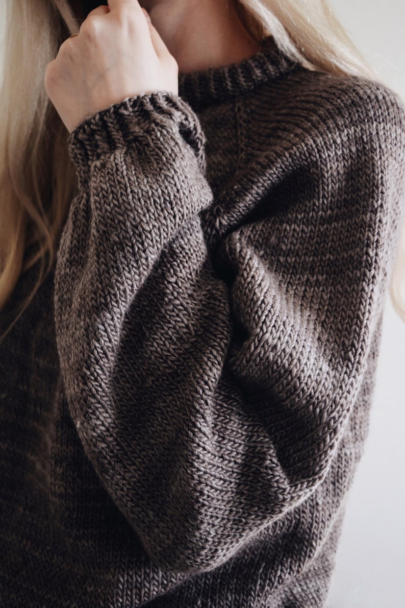 Beginner sweater knitting pattern, oversized top-down raglan pullover in worsted weight yarn, women's seamless crewneck knit jumper. ribbon tie knit sweater pattern. oversize raglan jumper pattern for women