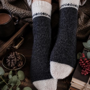 Fair Isle Women Socks Knitting Pattern, Classic Fall Winter Top-Down Knit Socks, Easy Knit Crew Socks with Video Tutorials