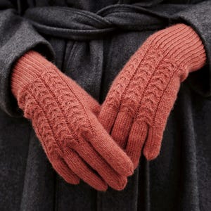 Cable Gloves Knitting Pattern, Full Finger Classic Women Gloves, DPN Cuff-Up Cable Gloves, Womens Fall Gloves Knit Pattern, With Videos
