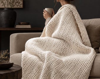 Modello per coperta all'uncinetto, modello moderno per principianti, coperta afgana a grandezza naturale con filato di peso medio e video tutorial.