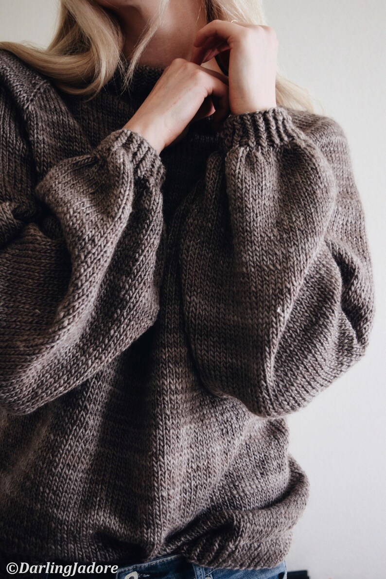 Easy knit sweater pattern, seamless raglan construction, instant download PDF for beginners Beginner sweater knitting pattern, oversized top-down raglan pullover in worsted weight yarn, women's seamless crewneck knit jumper. ribbon tie knit sweater pattern. oversize raglan jumper pattern for women