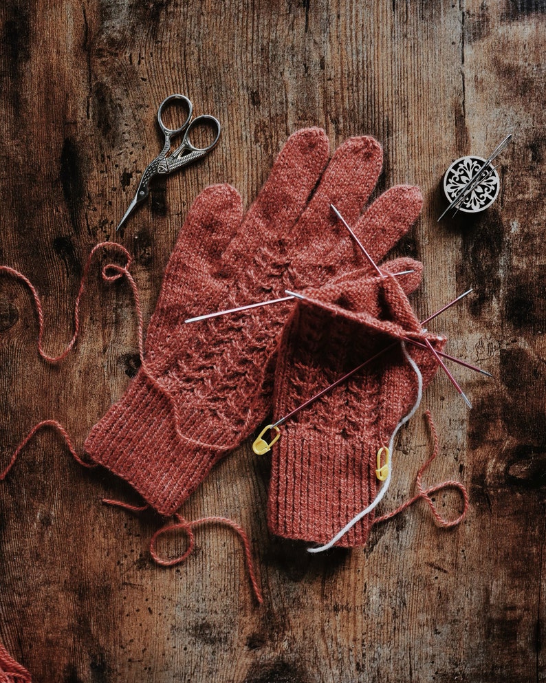 KNITTING PATTERN Cable Gloves Knitting Pattern, Women Gloves Knit Pattern Classic Gloves DIY Knit Pattern, Mittens Knitting Pattern image 5