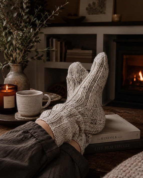 Easy Rib Socks Knitting Pattern, Beginner Knit Socks Pattern, Worsted Weight Socks Knitting Pattern , Easy Women Socks Knit Pattern, Videos