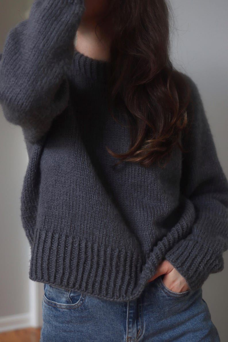 raglan sweater knitting pattern. knit oversize sweater womens knit sweater pattern. beginner sweater knitting pattern. easy knit sweater pattern. jumper knit pattern. knit pullover pattern. easy knit pullover pattern. worsted knit sweater pattern