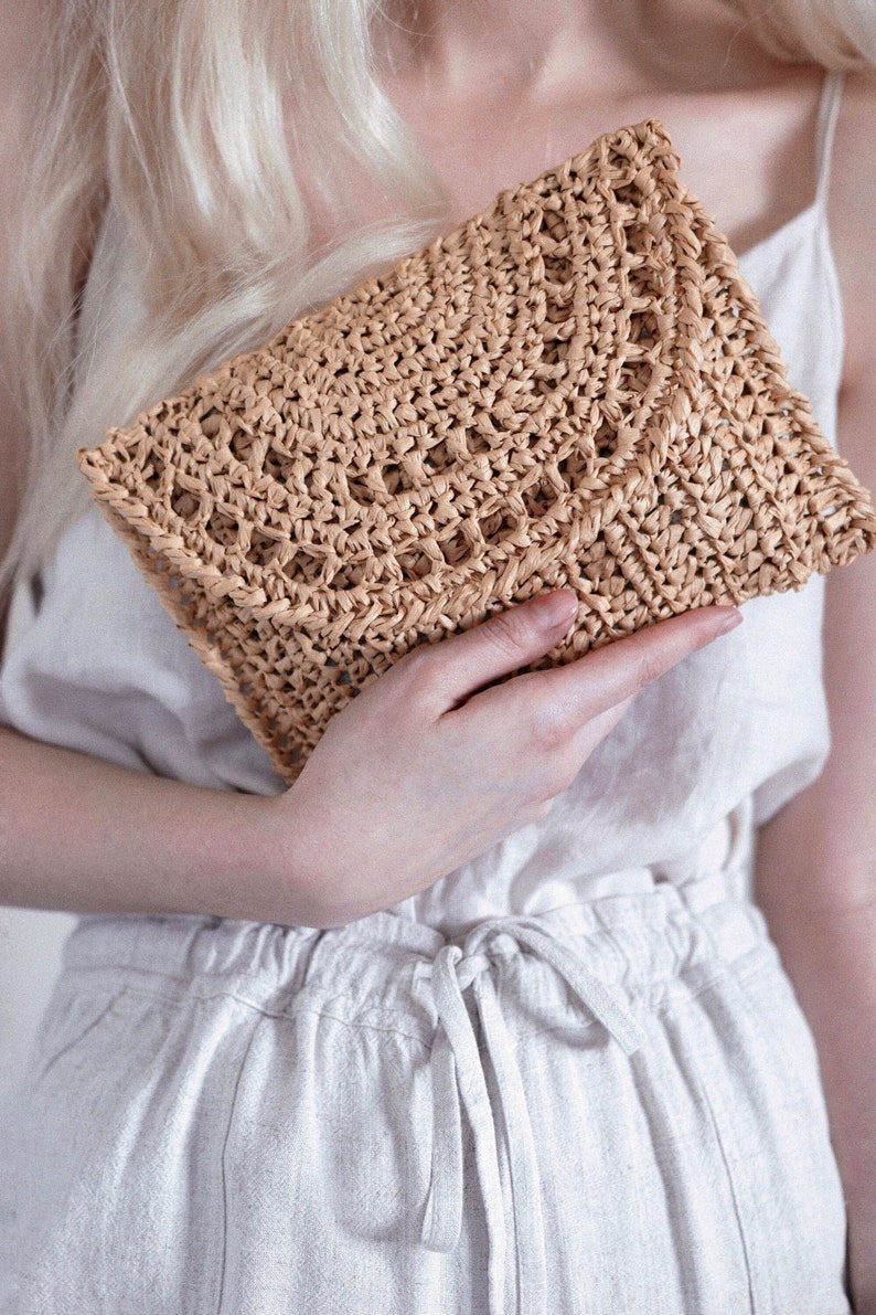 Sunrise Clutch Crochet Pattern, Raffia Clutch Bag Crochet Pattern, Straw Summer Bag Crochet Pattern, Bag Crochet Pattern, Raffia Clutch Crochet Pattern, Summer Bag Crochet Pattern, Easy Crochet Patterns, Beginner Crochet Pattern, Tote Crochet Pattern