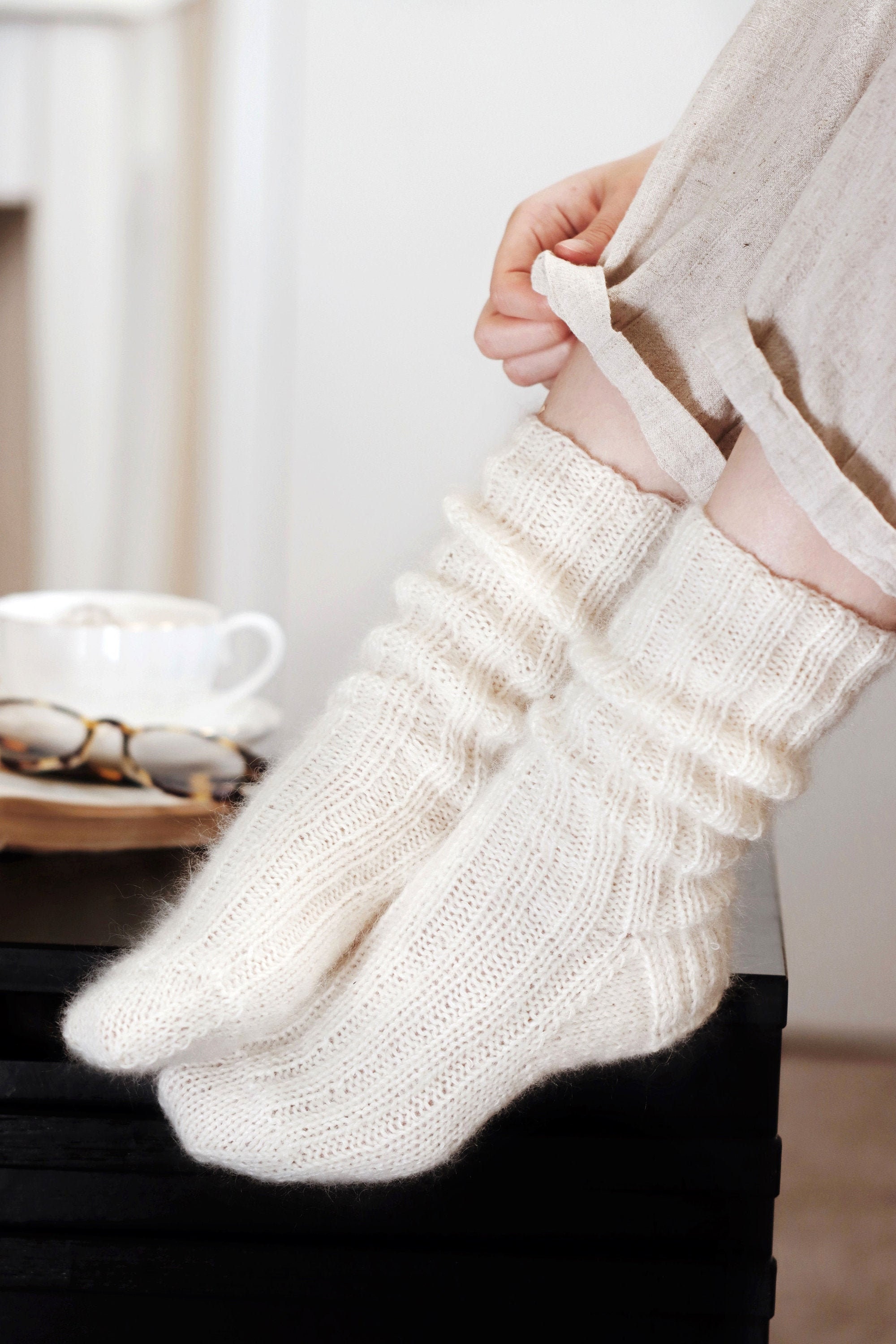 KNITTING PATTERN Cozy Socks Knitting Pattern, Classic Ribbed Socks
