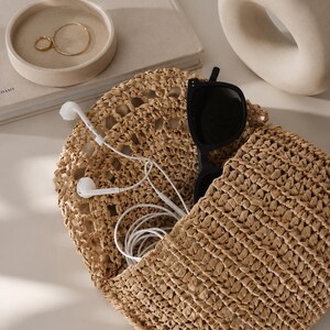 Raffia clutch crochet pattern, straw bag crochet pattern. crochet straw purse pattern. crochet raffia purse tote pattern. easy crochet purse. crochet tote handbag. straw summer bag crochet pattern. beginner crochet bag pattern.  Sunrise Clutch Crochet Pattern, Raffia Clutch Bag Crochet Pattern, Straw Summer Bag Crochet Pattern, Bag Crochet Pattern, Raffia Clutch Crochet Pattern, Summer Bag Crochet Pattern, Easy Crochet Patterns, Beginner Crochet Pattern, Tote Crochet Pattern