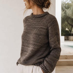 Beginner sweater knitting pattern, oversized top-down raglan pullover in worsted weight yarn, women's seamless crewneck knit jumper. ribbon tie knit sweater pattern. oversize raglan jumper pattern for women