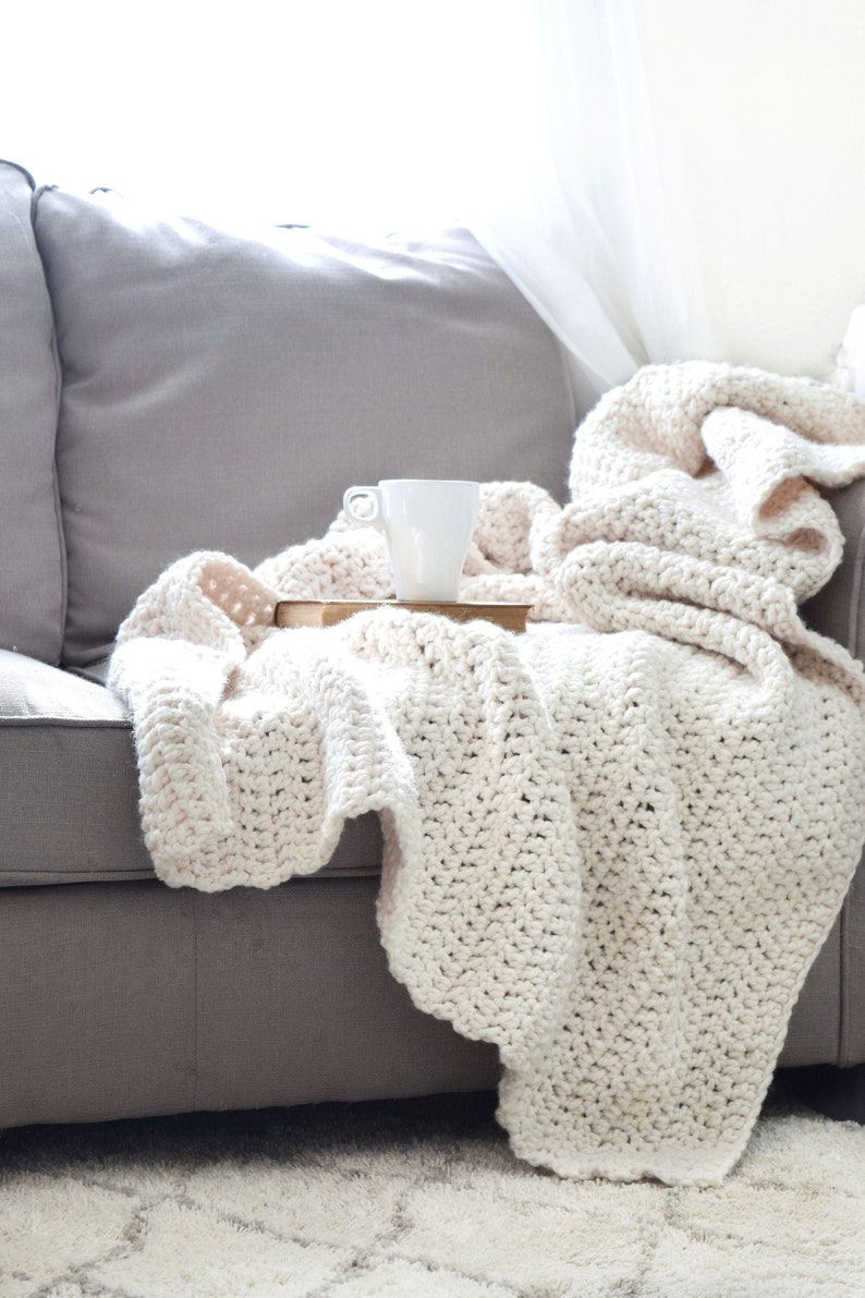 CROCHET PATTERN Chunky Throw Blanket Crochet Pattern, Bulky Afghan Easy Crochet Pattern Cozy Home Decor Blanket Beginner Crochet PDF image 1