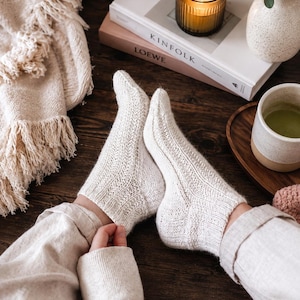 Ribbed Ankle Socks Knitting Pattern, Easy Women Knit Socks Pattern, Cuff-Up DPNs Seamless Classic Ankle Socks, Textured Ankle Socks, Videos