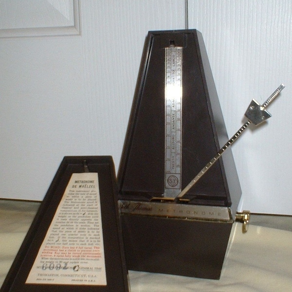 Fully Serviced Vintage Metronome de Maelzel by Seth Thomas Clock Co. Conductor, Runs Great. Has Solid Metal Trim, Plastic Case Musician gift