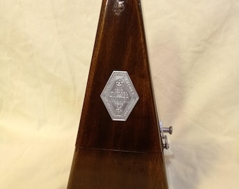 Fully Restored, Antique French Paquet Wood Bell Metronome de Maelzel in Dark Walnut, Serviced, Calibrated with lacquered solid metal trim