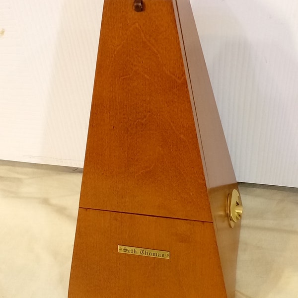 Seth Thomas Metronome, Fully Restored Vintage Maelzel Model No 10 Flame Wood Case Finished in Nutmeg. Calibrated Runs Great Solid Brass Trim