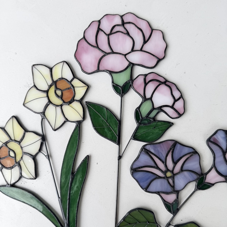 Personalized Stained Glass Birth Flower Plant Stake Handmade Suncatcher Christmas Gift Custom Birth Month Mom/Grandma Birthday Garden Art image 3
