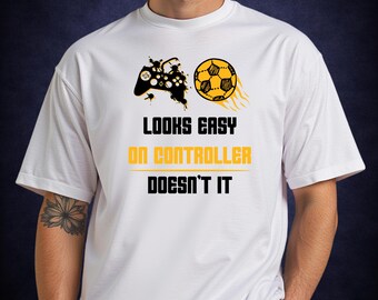 コントローラーで簡単にプレイできそうなゲーミングサッカーTシャツ | ゲーマーサッカーTシャツ