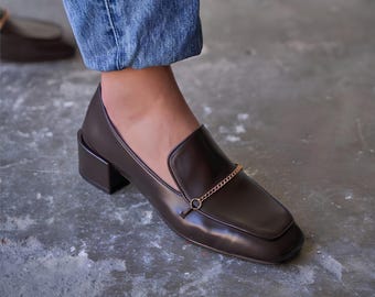 Mocasines de piel marrón, zapatos de tacón de bloque con punta cuadrada, zapatos sin cordones para mujer.