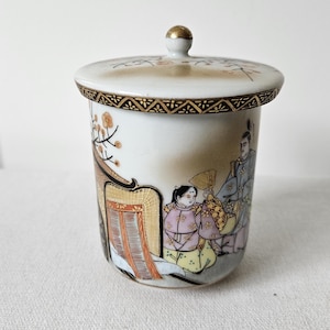Antique Japanese Lidded Tea Cup – Hand Painted Kutani Porcelain with Gold & Calligraphy
