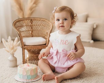 Cupcake 1st Birthday Romper for Baby Girl, Sweet One Cake Smash Outfit, Pink Seersucker Bubble Romper, First Year Photo Prop Clothes