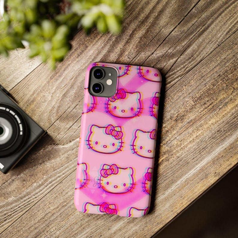 Slim telefoonhoesje met kawaii kattenpatroon | Roze retro glitch Hello Kitty-stijl afbeelding 4