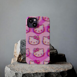 Slim telefoonhoesje met kawaii kattenpatroon | Roze retro glitch Hello Kitty-stijl afbeelding 20