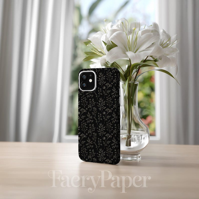 Vintage Botanical Florals Seamless Pattern, Hand-Drawn Digital Paper (3in Sample, Digital Download) image 9